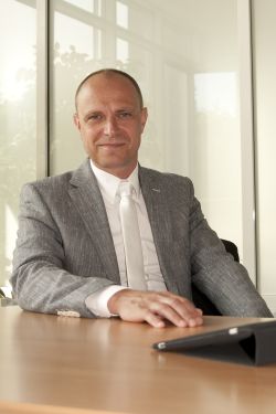 Peter Frankenberg, Leiter Vertrieb Großkunden & Neue Geschäftsfelder von QSC.